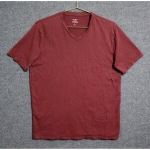 Flint and Tinder Shirt Men Large Maroon Signature V-Neck Tee Athleisure GUC